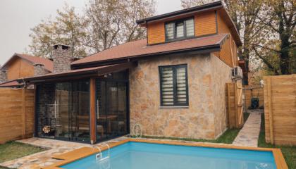 Sapanca Isıtmalı Havuzlu Doğa İçerisinde Bungalov İlan No 00612