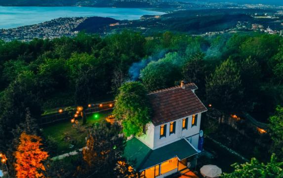 Sapanca Kiralık Havuzlu Jakuzili Villa Fiyatları , 1